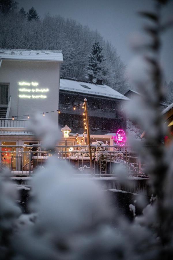 Das Schoene Leben Pop-Up Hotel Hornberg Exterior photo