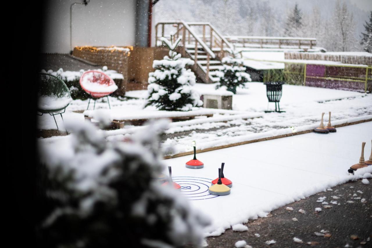 Das Schoene Leben Pop-Up Hotel Hornberg Exterior photo